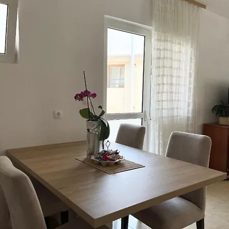 Lulu Garden Apartment Ulcinj Exterior photo